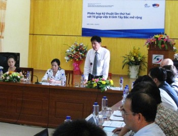 Giám đốc Dự án ESRT Vũ Quốc Trí phát biểu tại phiên họp
